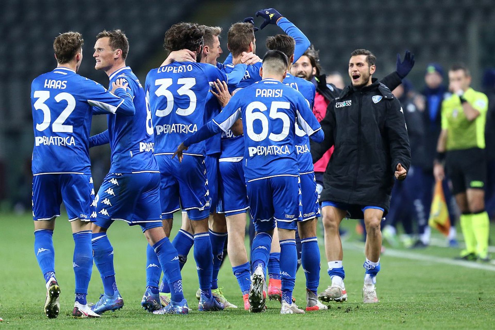 个豪门俱乐 个豪门俱乐